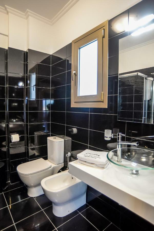 Royalty Suites Loft 니키티 외부 사진